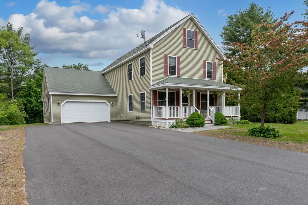 17 Riley Road Seabrook NH 03874