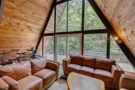 1808 Stinson Lake Road Rumney NH 03266