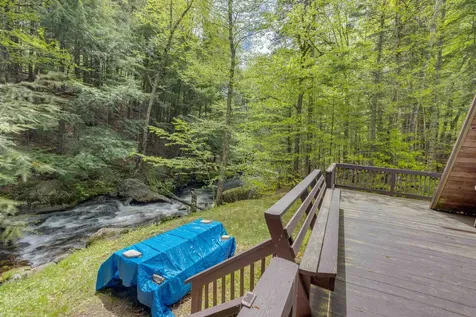 1808 Stinson Lake Road Rumney NH 03266