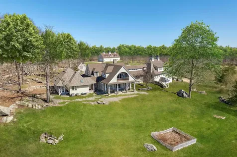 21/25 Winecellar Road Durham NH 03824