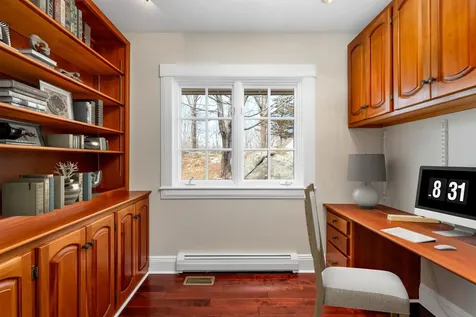 21/25 Winecellar Road Durham NH 03824