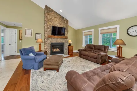 66 Deerwood Drive Wilmot NH 03287