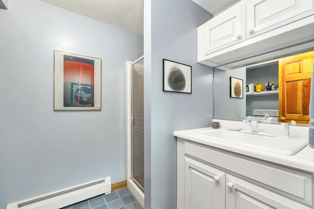 17 Starr Way Moultonborough NH 03254