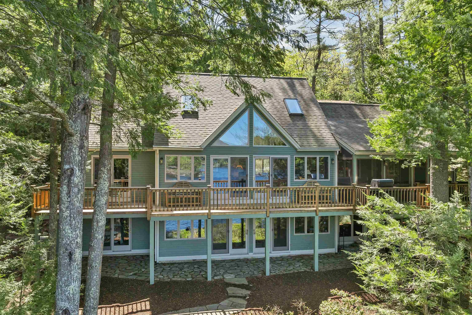 17 Starr Way Moultonborough NH 03254