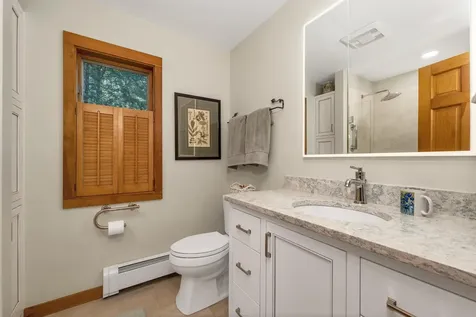 17 Starr Way Moultonborough NH 03254