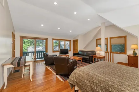 17 Starr Way Moultonborough NH 03254