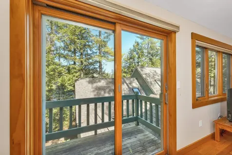 17 Starr Way Moultonborough NH 03254