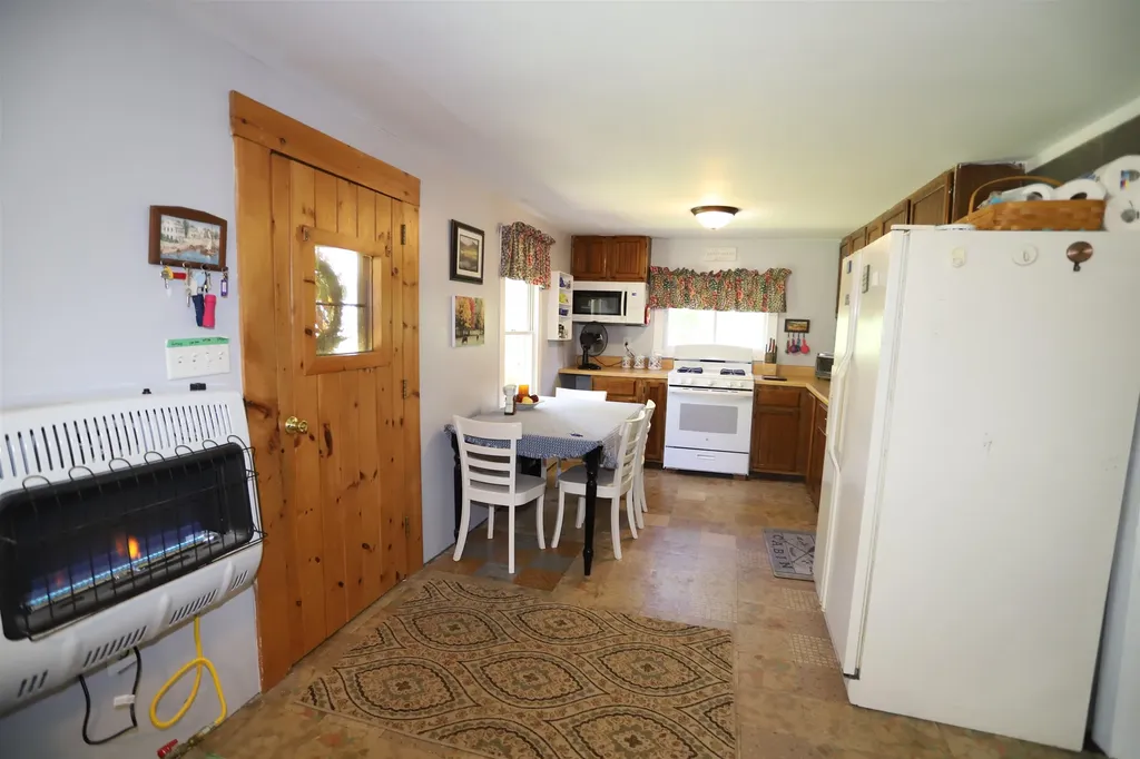 78 Daniels Pond Road Glover VT 05839