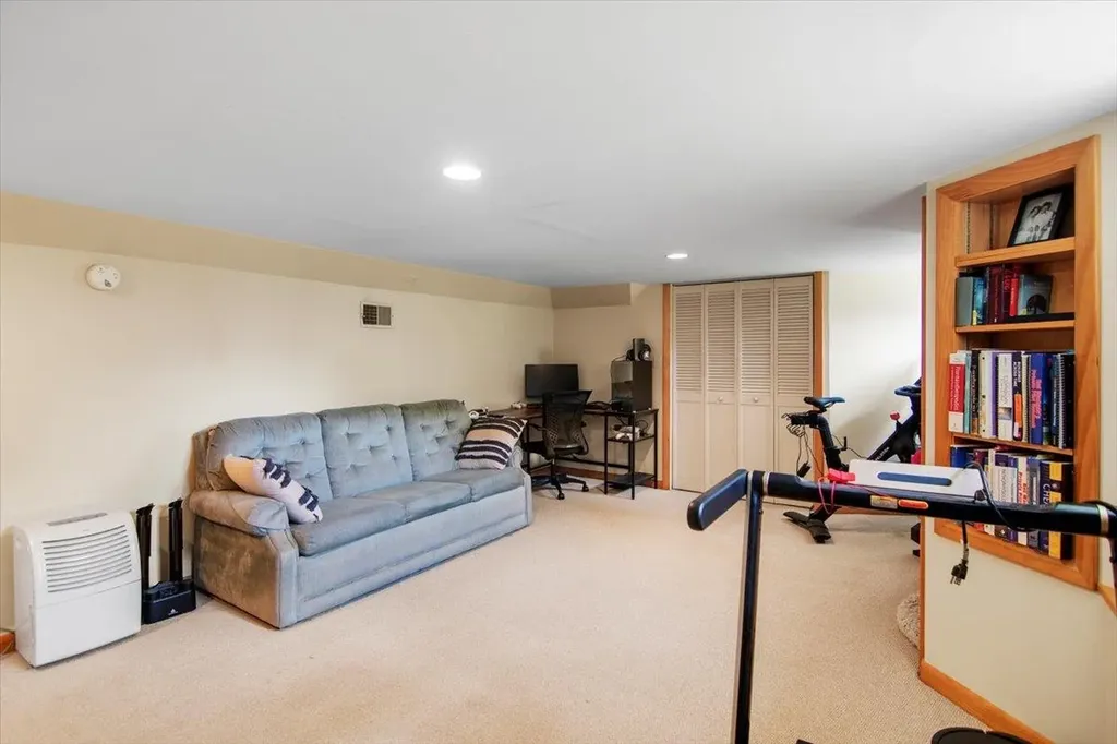 158 Clark Avenue Brattleboro VT 05301