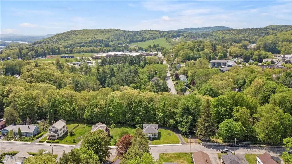 158 Clark Avenue Brattleboro VT 05301