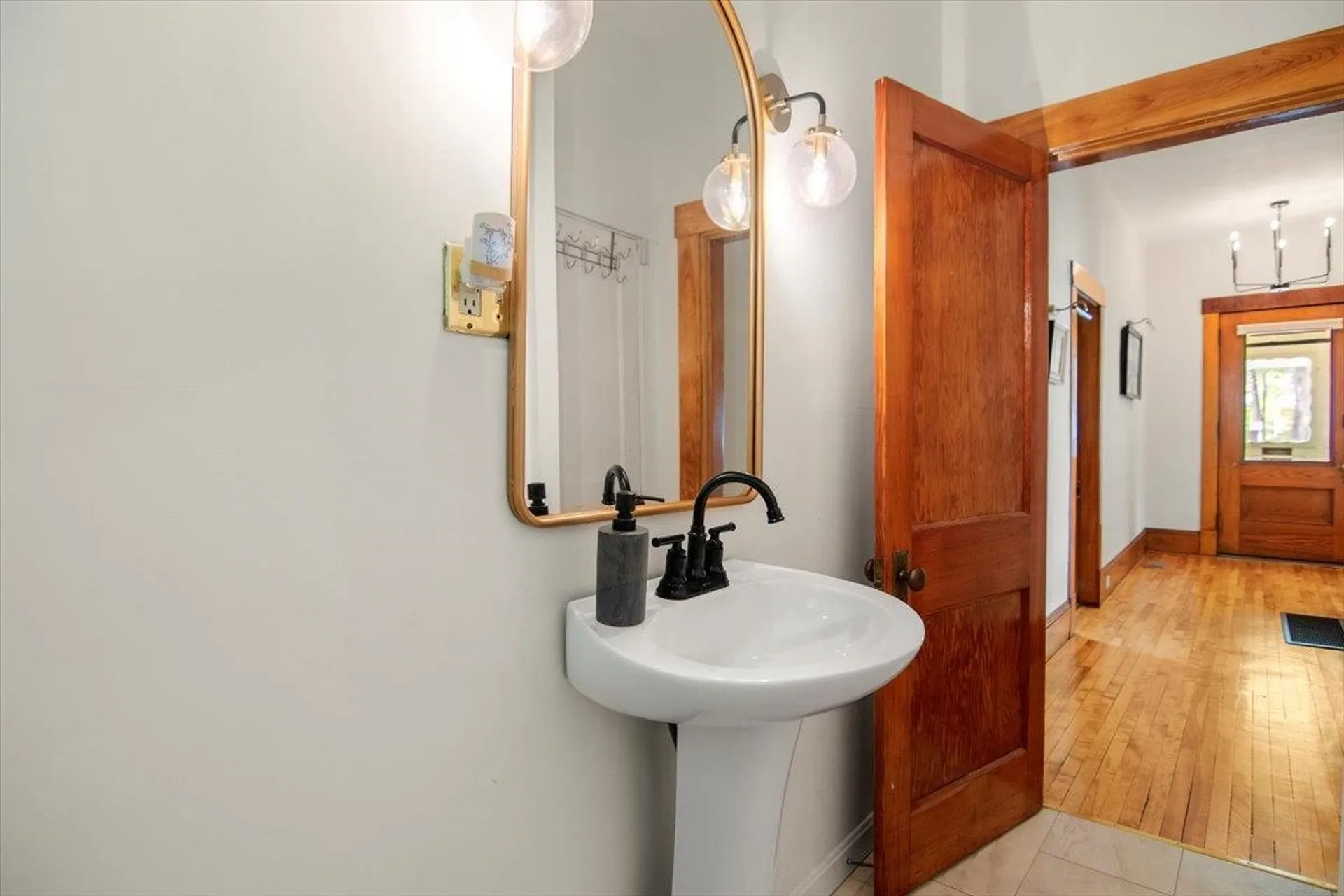 158 Clark Avenue Brattleboro VT 05301