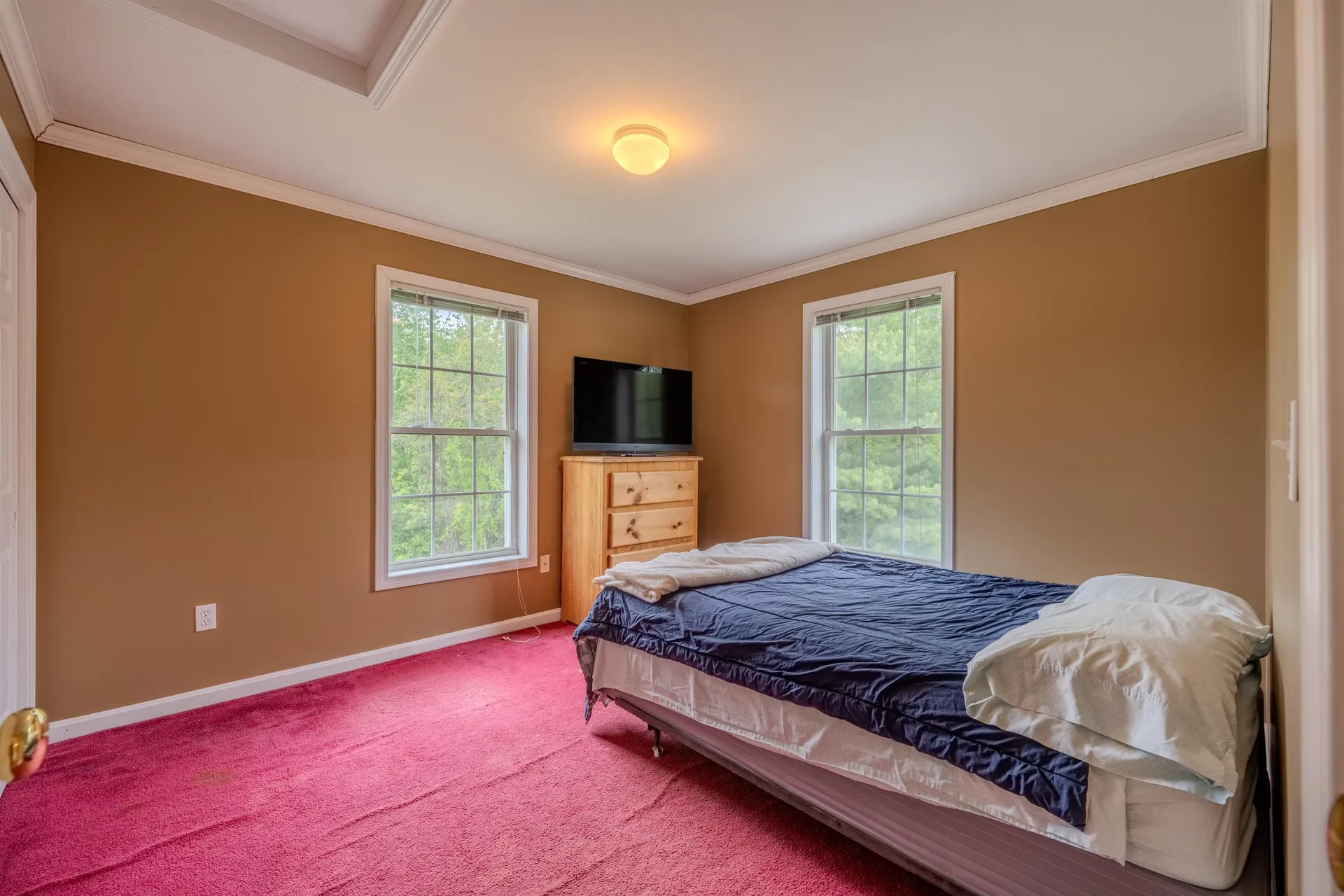 5 Saw Hill Road Hooksett NH 03106