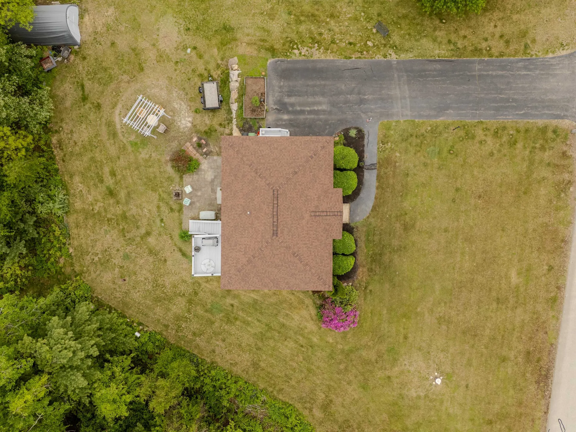 5 Saw Hill Road Hooksett NH 03106