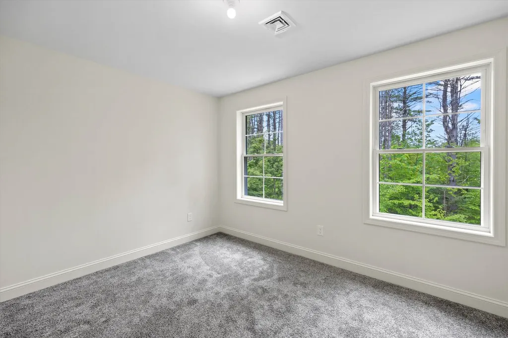 8 Gridley Road Sutton NH 03278