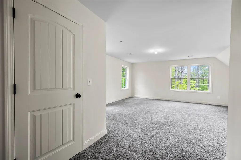 8 Gridley Road Sutton NH 03278