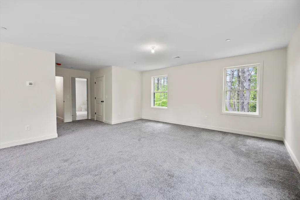 8 Gridley Road Sutton NH 03278