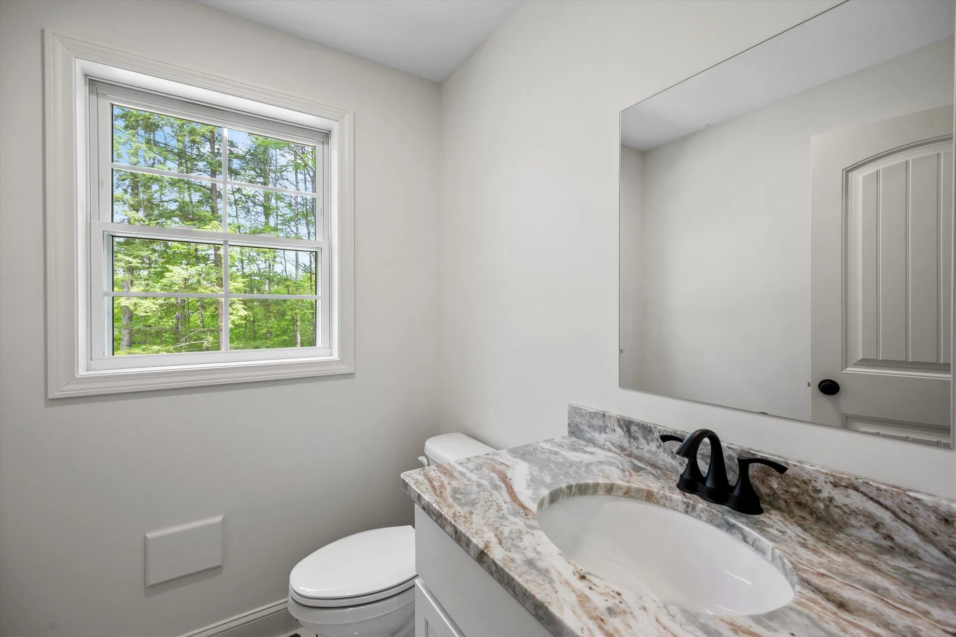 8 Gridley Road Sutton NH 03278