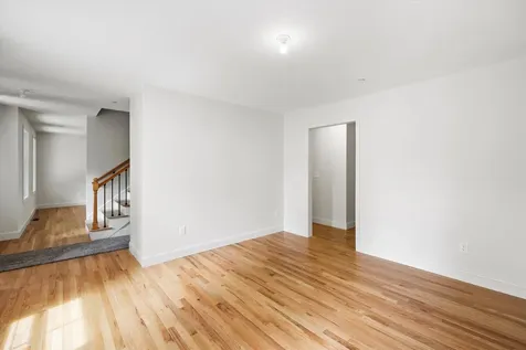 8 Gridley Road Sutton NH 03278