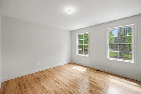 8 Gridley Road Sutton NH 03278