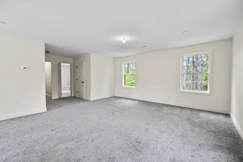 8 Gridley Road Sutton NH 03278