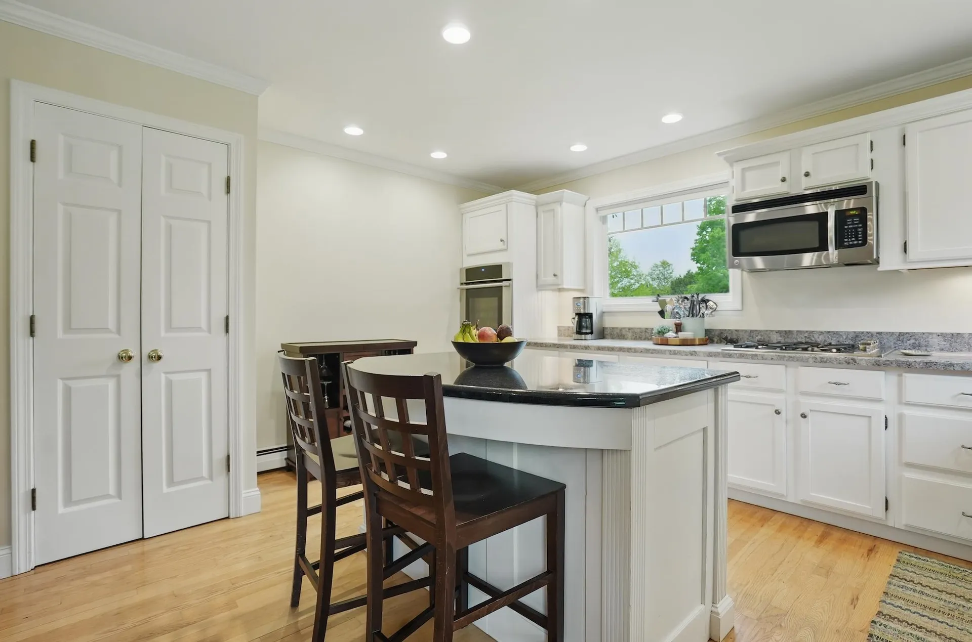 6 Knoll Circle South Burlington VT 05403