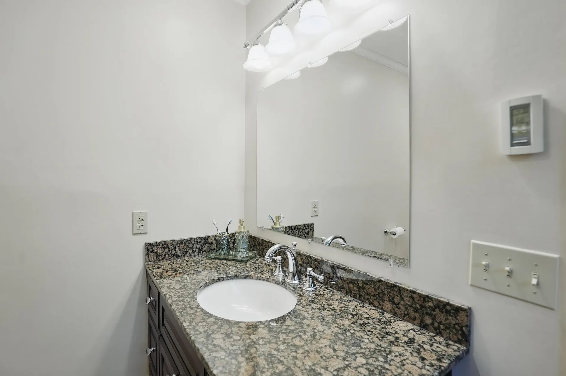 6 Knoll Circle South Burlington VT 05403