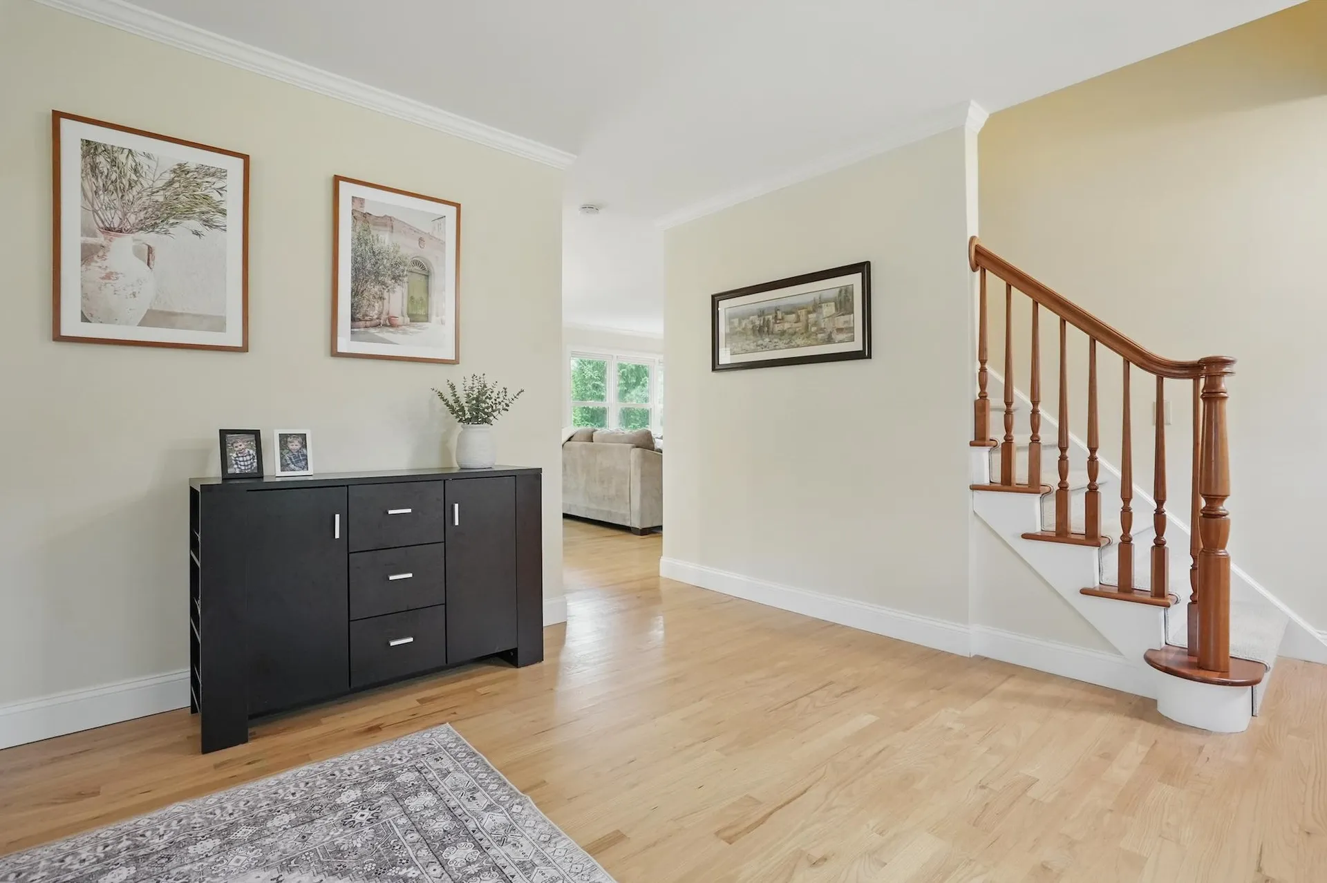 6 Knoll Circle South Burlington VT 05403