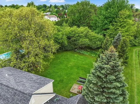 6 Knoll Circle South Burlington VT 05403