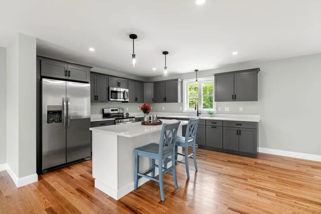 376 Main Street Somersworth NH 03878