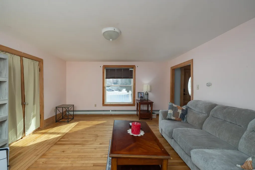 16 Fowler Street Concord NH 03303