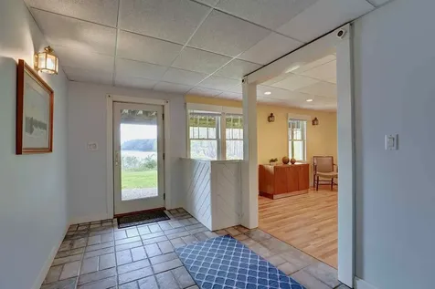 24 Mill Pond Road New Castle NH 03854