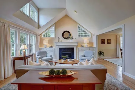 24 Mill Pond Road New Castle NH 03854