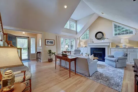 24 Mill Pond Road New Castle NH 03854