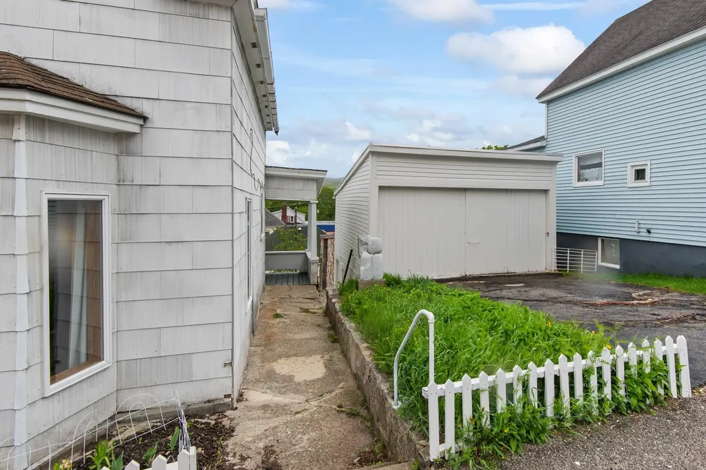 770 Fourth Avenue Berlin NH 03570