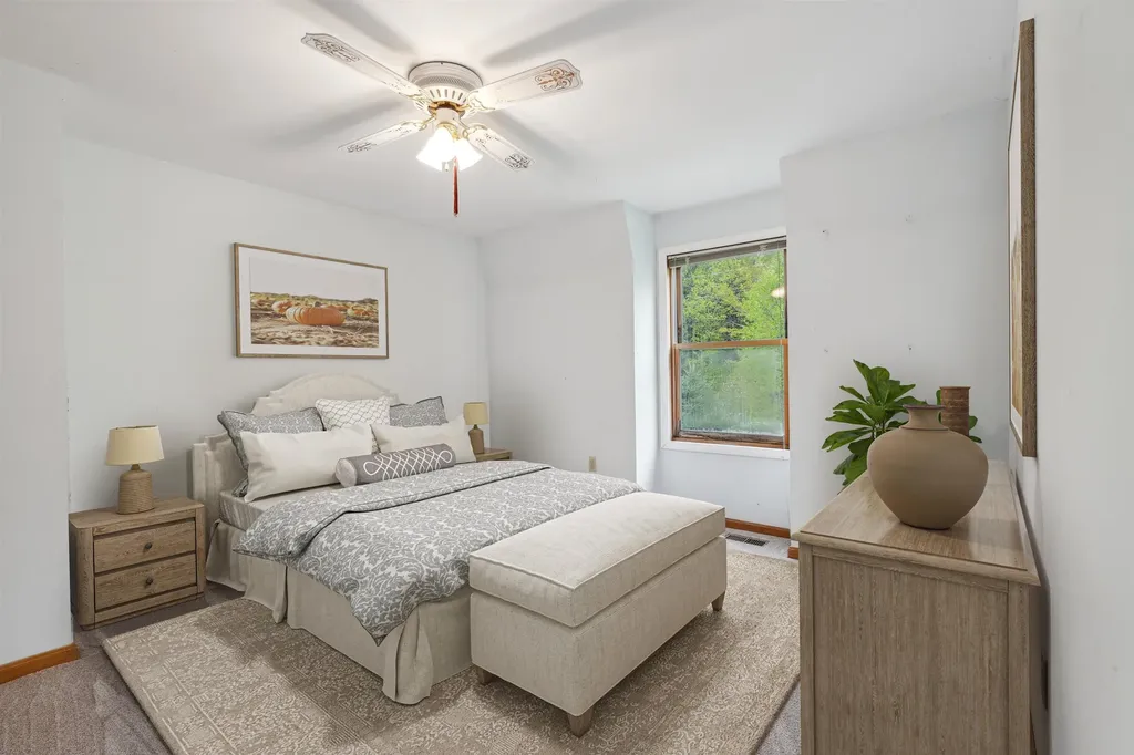 2 Thornberry Road Hanover NH 03755