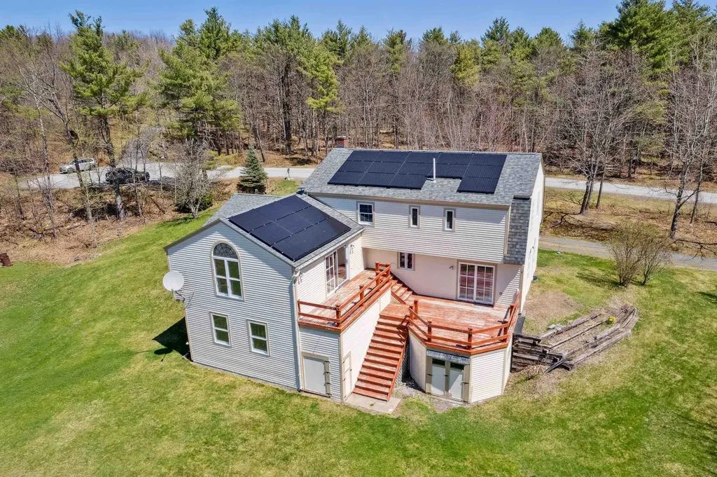 2 Thornberry Road Hanover NH 03755