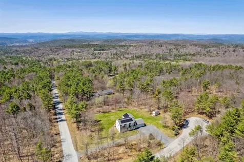 2 Thornberry Road Hanover NH 03755