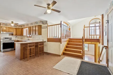 2 Thornberry Road Hanover NH 03755