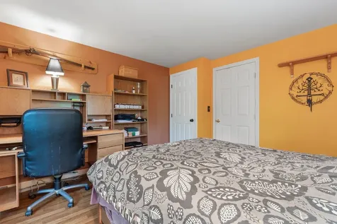 37 Thorndike Road Weare NH 03281