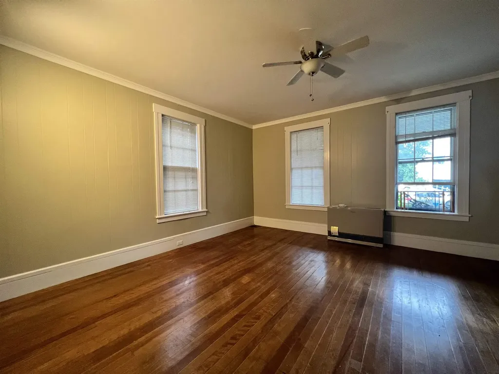 26 Parkhurst Street Lebanon NH 03766