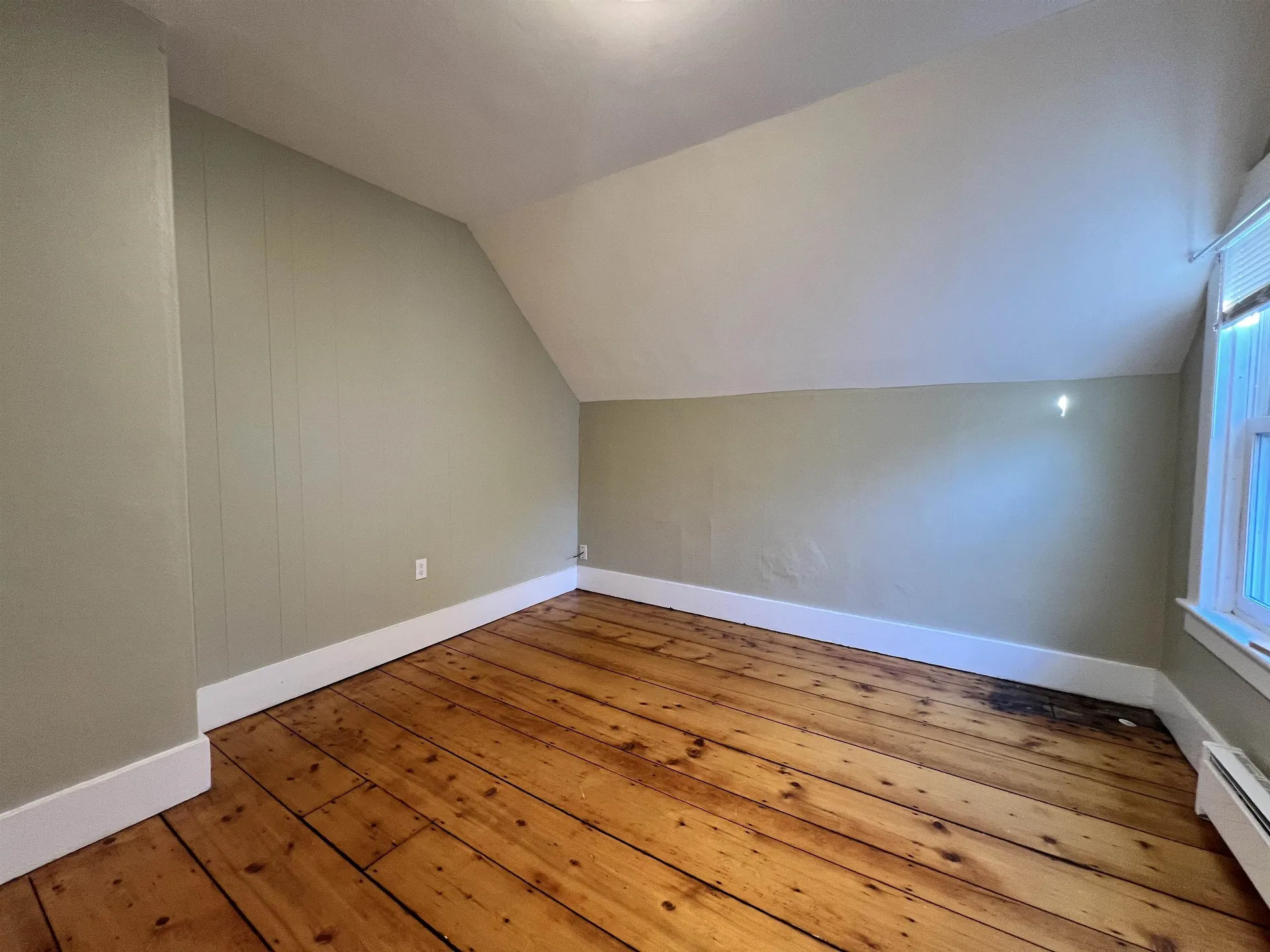 26 Parkhurst Street Lebanon NH 03766