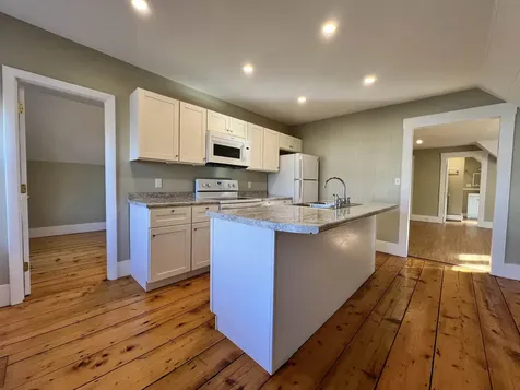 26 Parkhurst Street Lebanon NH 03766