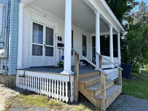 26 Parkhurst Street Lebanon NH 03766