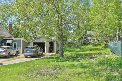 29 Maple Street Northumberland NH 03582