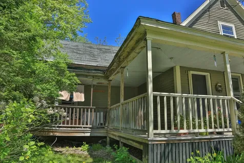 29 Maple Street Northumberland NH 03582