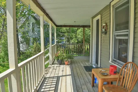 29 Maple Street Northumberland NH 03582