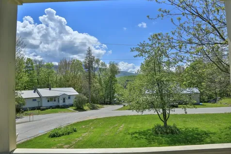 29 Maple Street Northumberland NH 03582