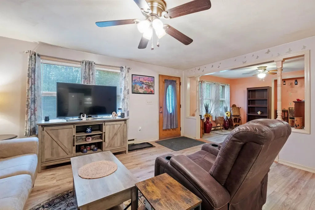 237 Weirs Road Gilford NH 03249