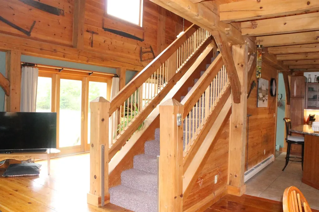 718 New Hampton Road Sanbornton NH 03269