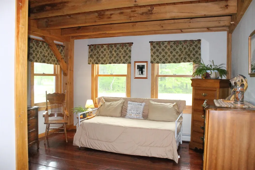 718 New Hampton Road Sanbornton NH 03269